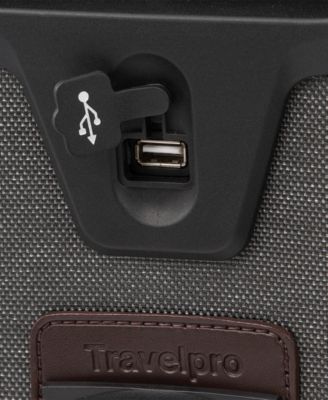 Platinum Elite 21" Carry-on Spinner