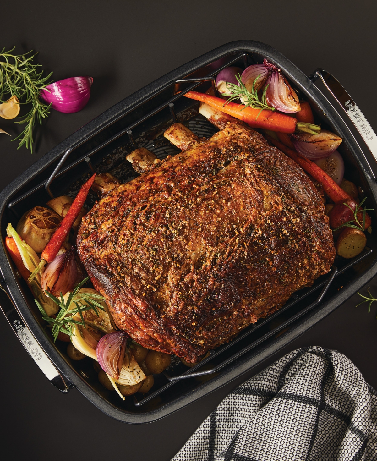 Shop Circulon Carbon Steel 2 Pc. Ultra-lasting 17" X 13" Nonstick Roasting Pan With Easy Serve Rack In Black
