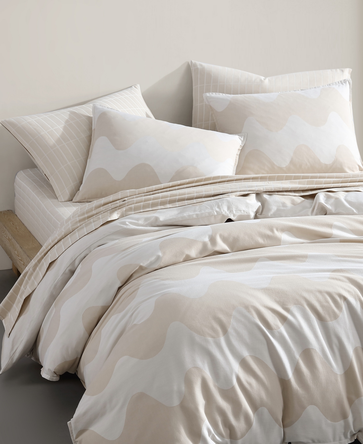 Closeout! Marimekko Lokki Cotton 3 Piece Duvet Cover Set, King