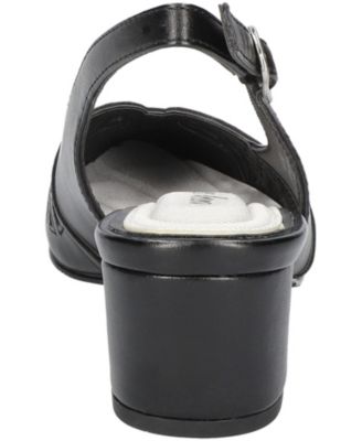 Women's Bizzy Buckle Slingback Pumps