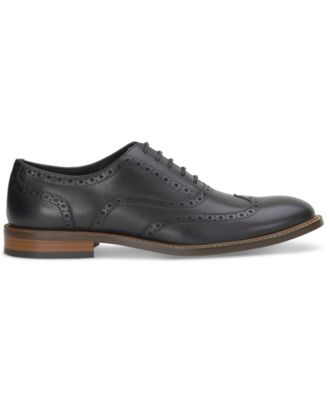Men's Lazzarp Wingtip Oxford Dress Shoe