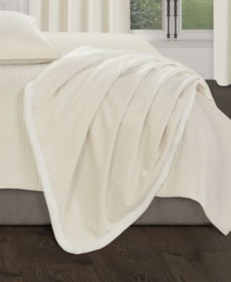 Townsend Throw, 50" x 60"