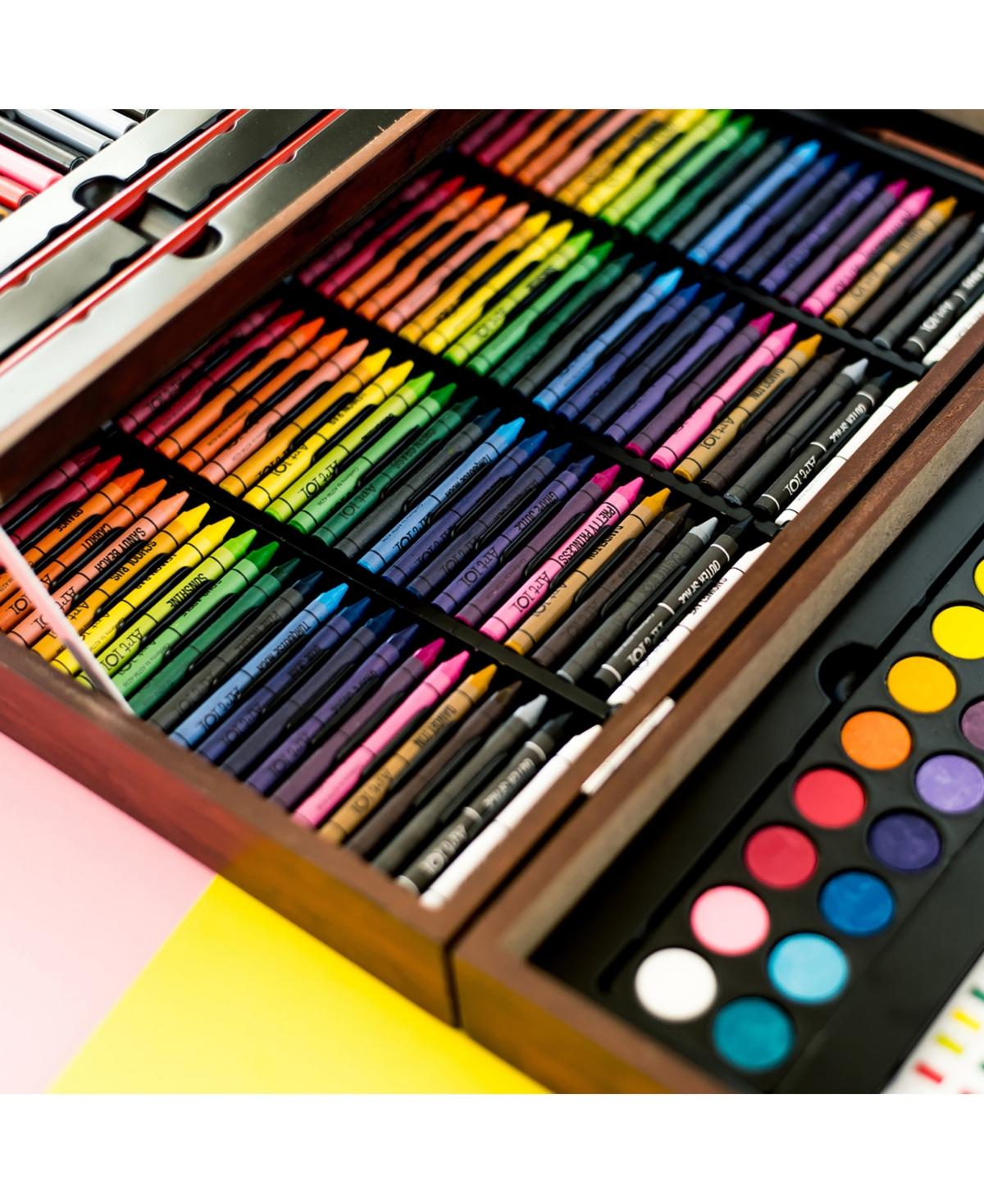Art 101 Deluxe Artist Wood Set, 215 Pieces In Brown