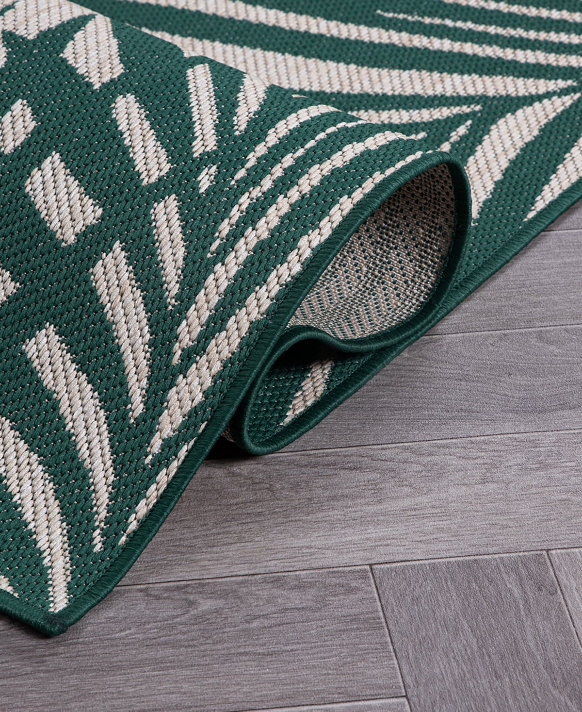 Main Street Rugs Bays Outdoor 112 Area Rug