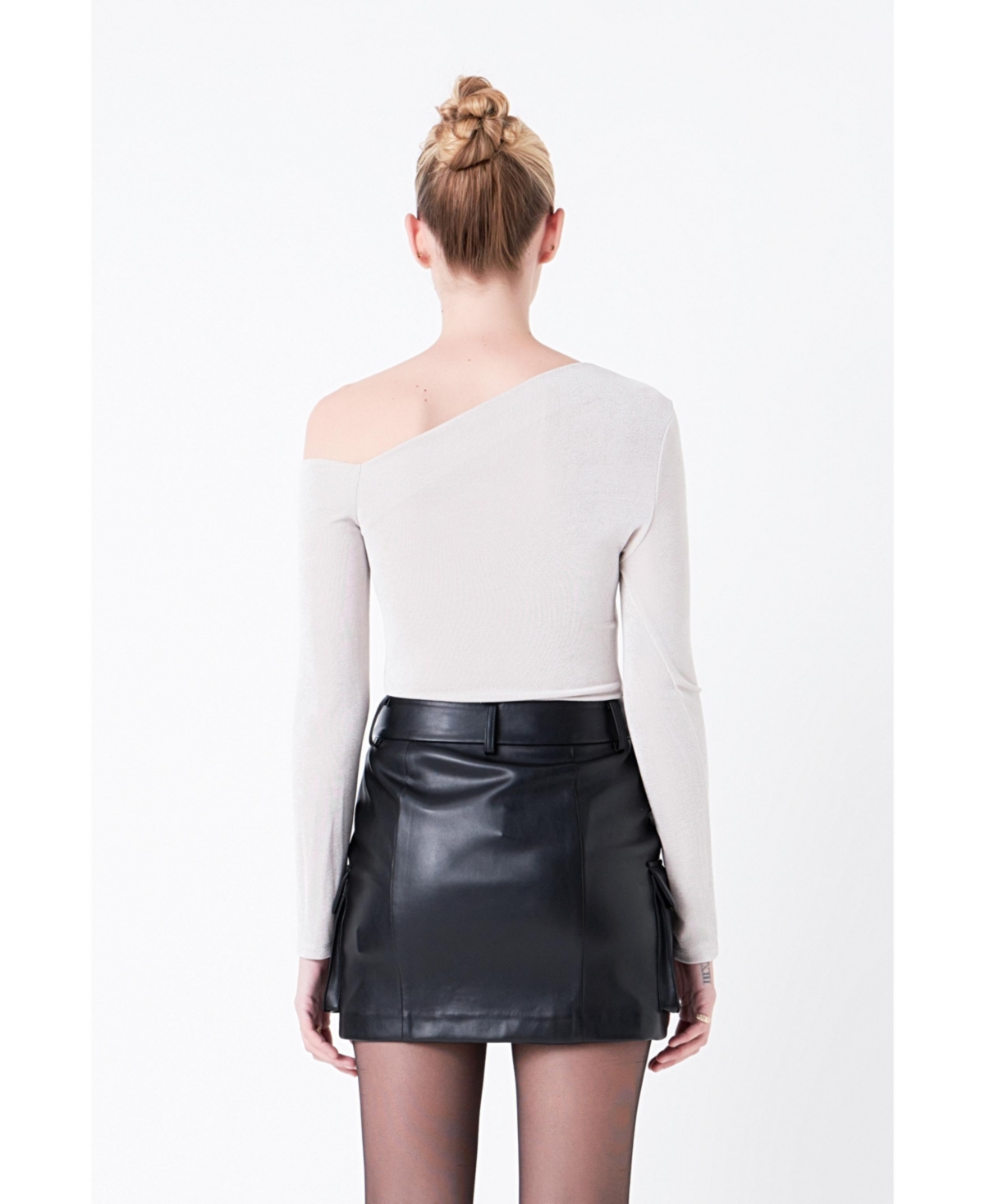 Women's Asymmetric Shoulder Top