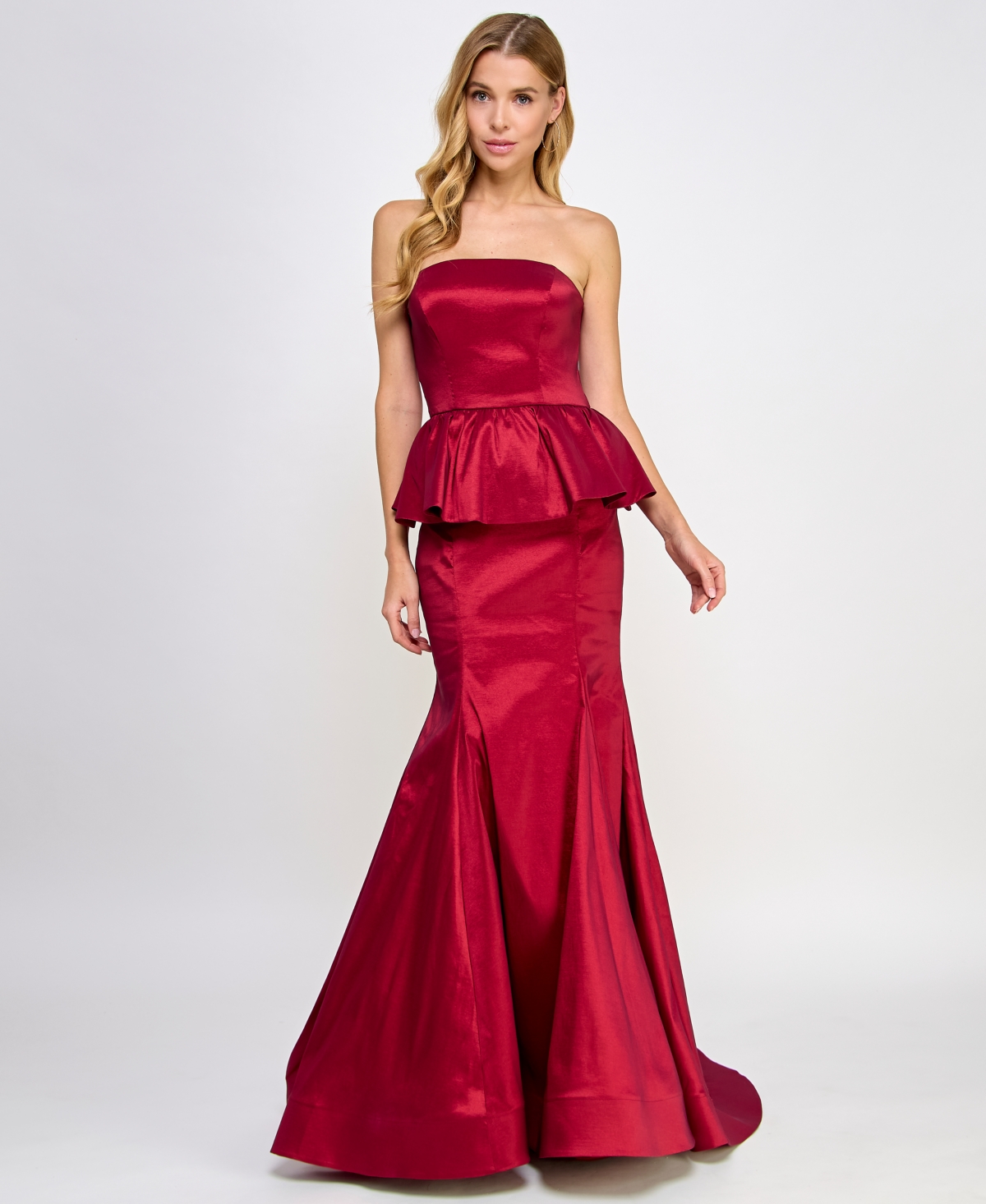 B Darlin Juniors' Peplum Strapless Gown, Created For Macy's In Ruby Red