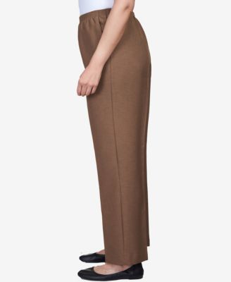 Petite Classic Textured Mid Rise Pull-On Pants