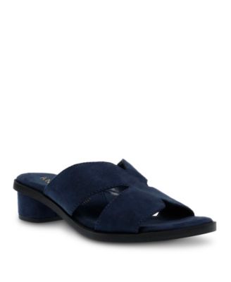Anne Klein