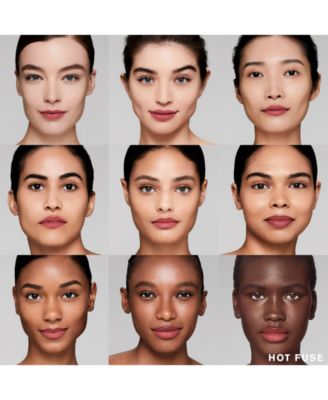 Pure Color Whipped Matte Lipstick with Moringa Butter