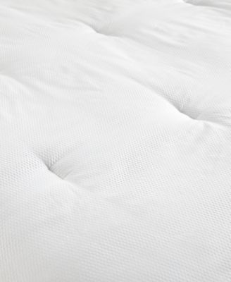 Honeycomb Textured Oversized Down Alternative Comforter, King/California King