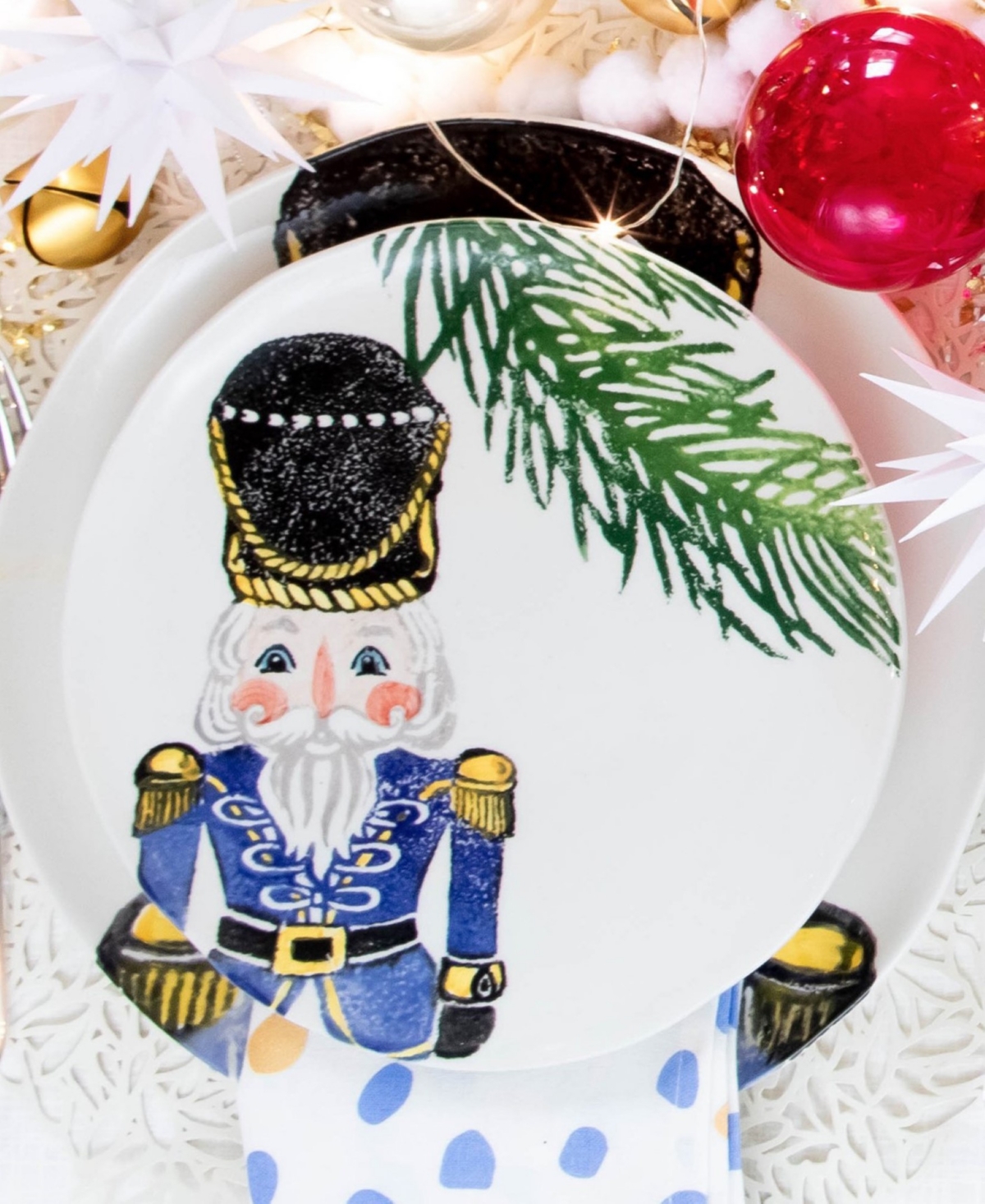 Vietri Nutcrackers 4-Piece Place Setting