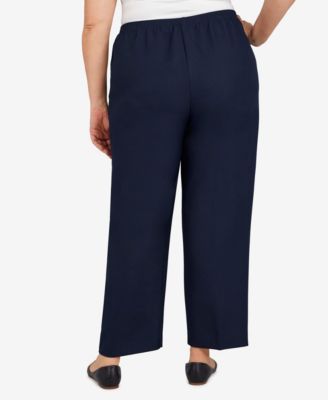 Plus Size Classic Pull-On Straight-Leg Short Length Pants