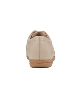 Motion Round Toe Casual Oxfords Flats