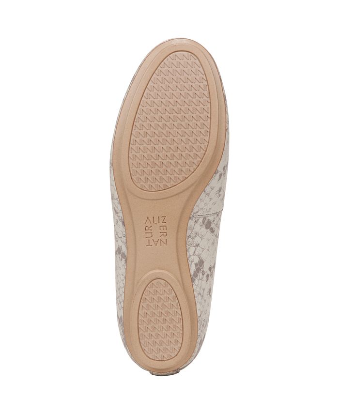 naturalizer maxwell flats