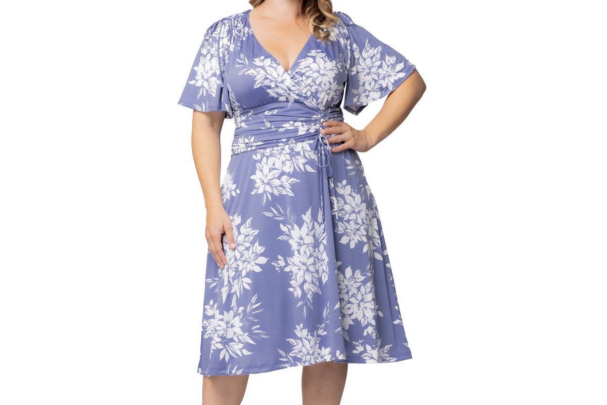 Kiyonna Plus Size Mon Cherie Floral Lace Cocktail Dress