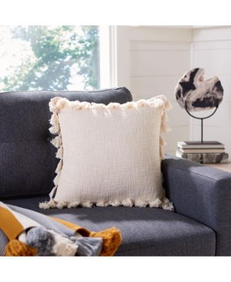 Skyla 18" x 18" Pillow