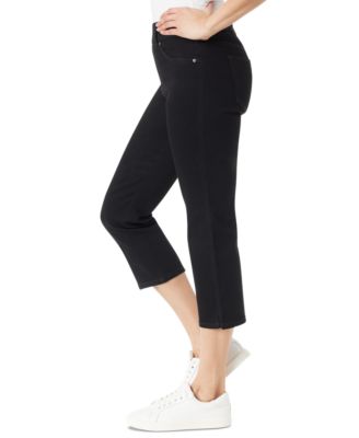 Women's Shape Effect Pull-On Capri Jeans