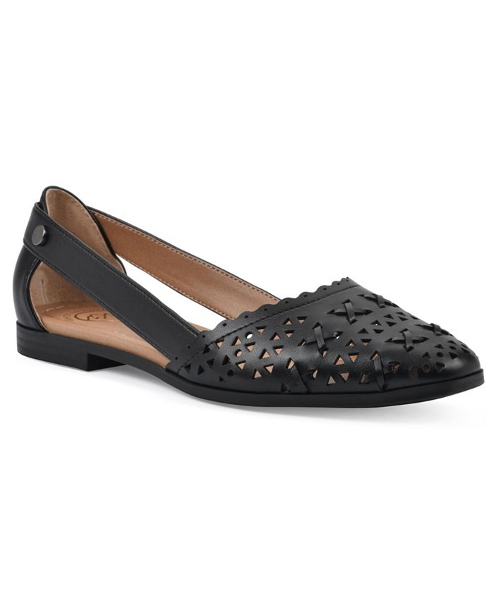 Macy's hotsell white flats
