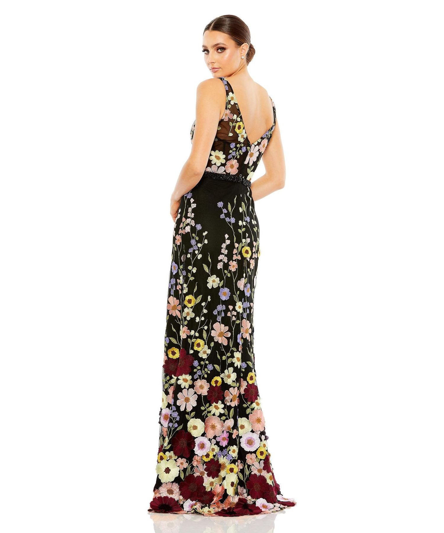 Women's Embroidered Tulle Sleeveless V Neck Gown