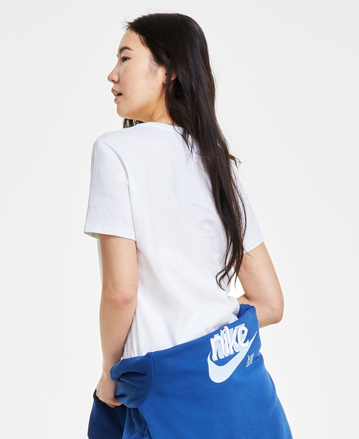 Nike Women's Sportswear Club French Terry Graphic Crewneck Fleece Sweatshirt -lt Armory Blue/white