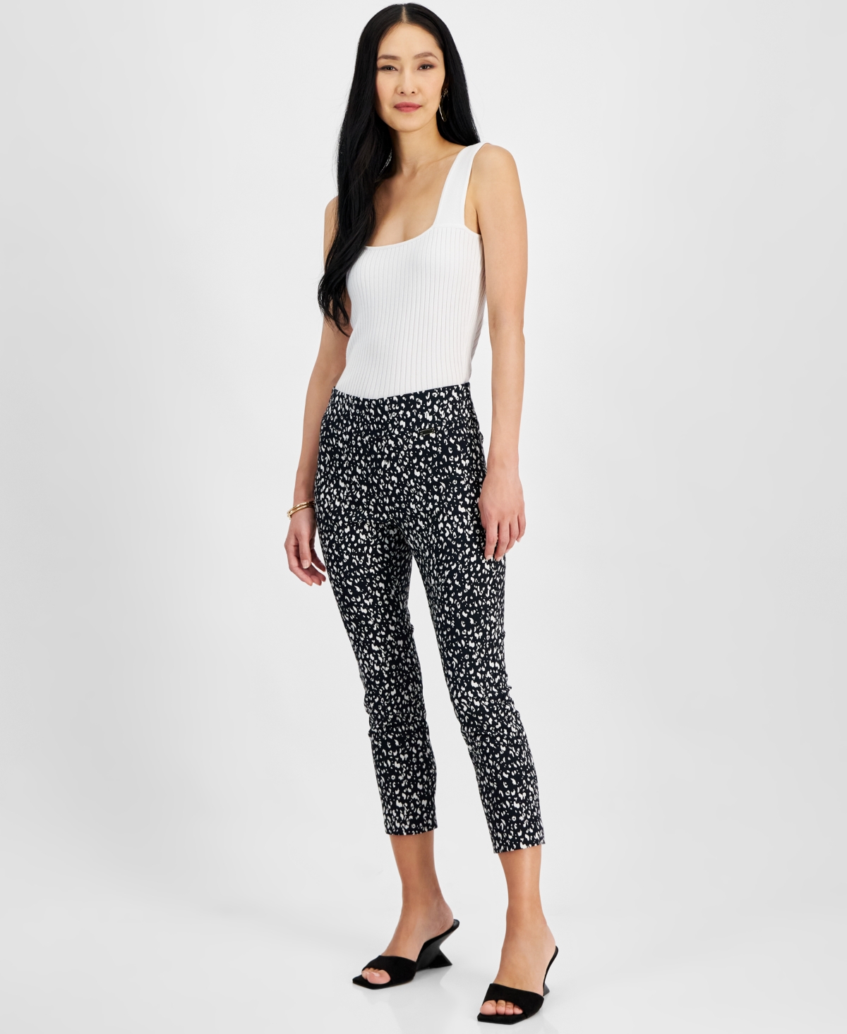 Inc International Concepts Women's Printed Capri Pants, Created For Macy's In Micro Spots B