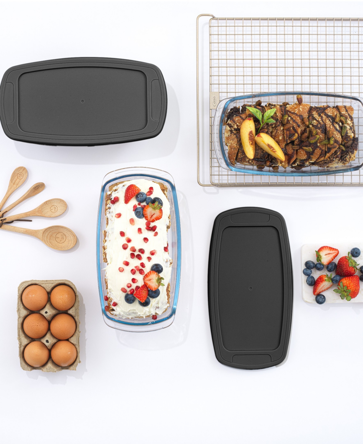 Shop Joyjolt Glass Set Of 3 Loaf Pans With Lids In Gray