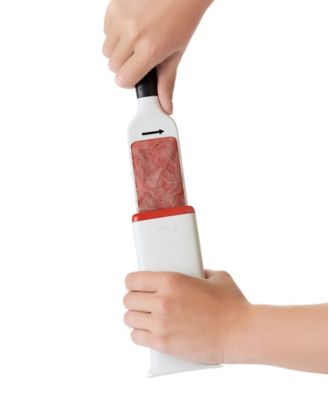 GG Fur Lifter Self Cleaning Garment Brush