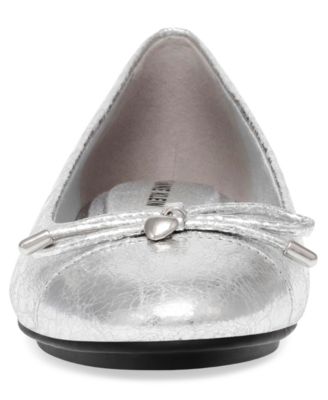 Women's Luci Cap Toe Ballet Flats