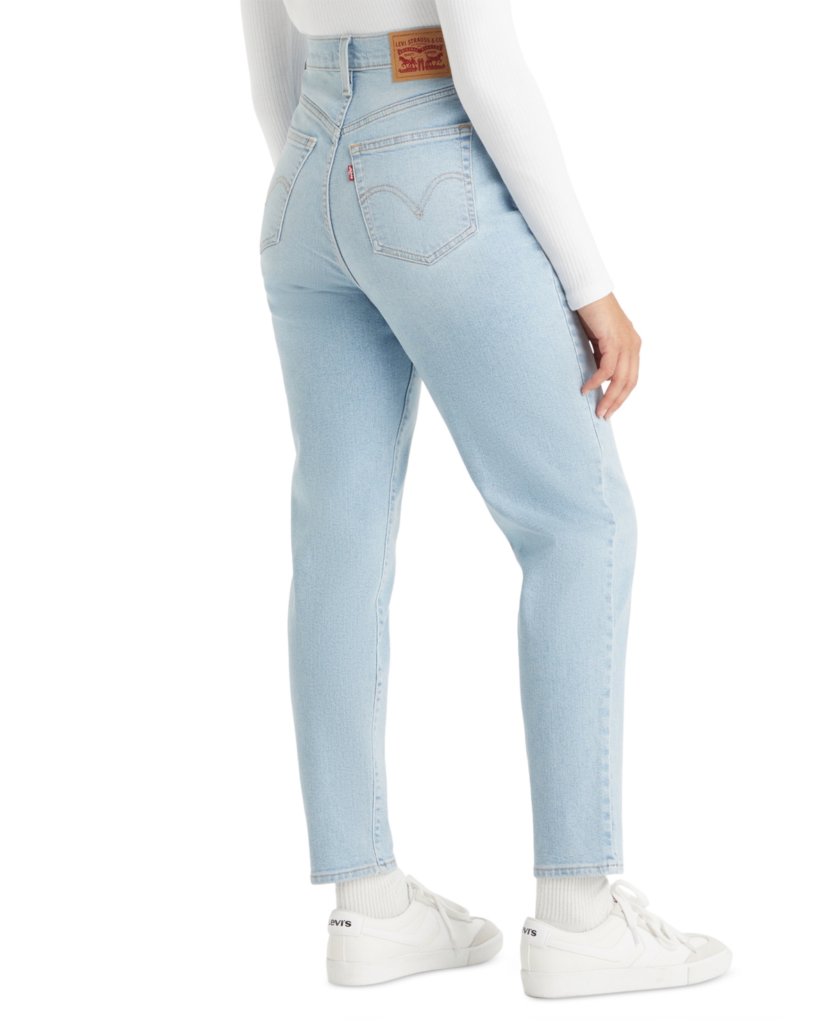 Levi's High-Waist Casual Mom Jeans
