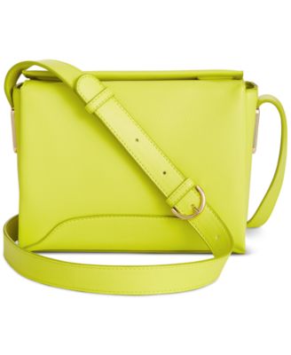 On 34th - Leslii Solid Small Crossbody