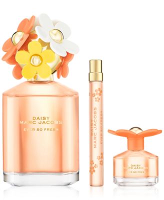 MARC JACOBS 3-Pc. Daisy Ever So Fresh Fragrance Gift Set - Macy's