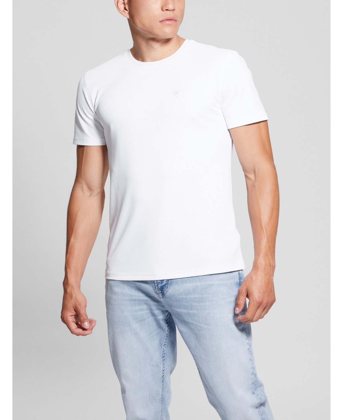 Guess Men's New Tech Stretch T-shirt