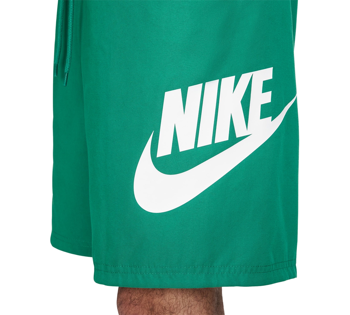 Nike Men's Club Woven Shorts -(white)