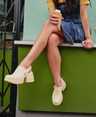 Sorel Women's Ona Streetworks Platform Clogs 