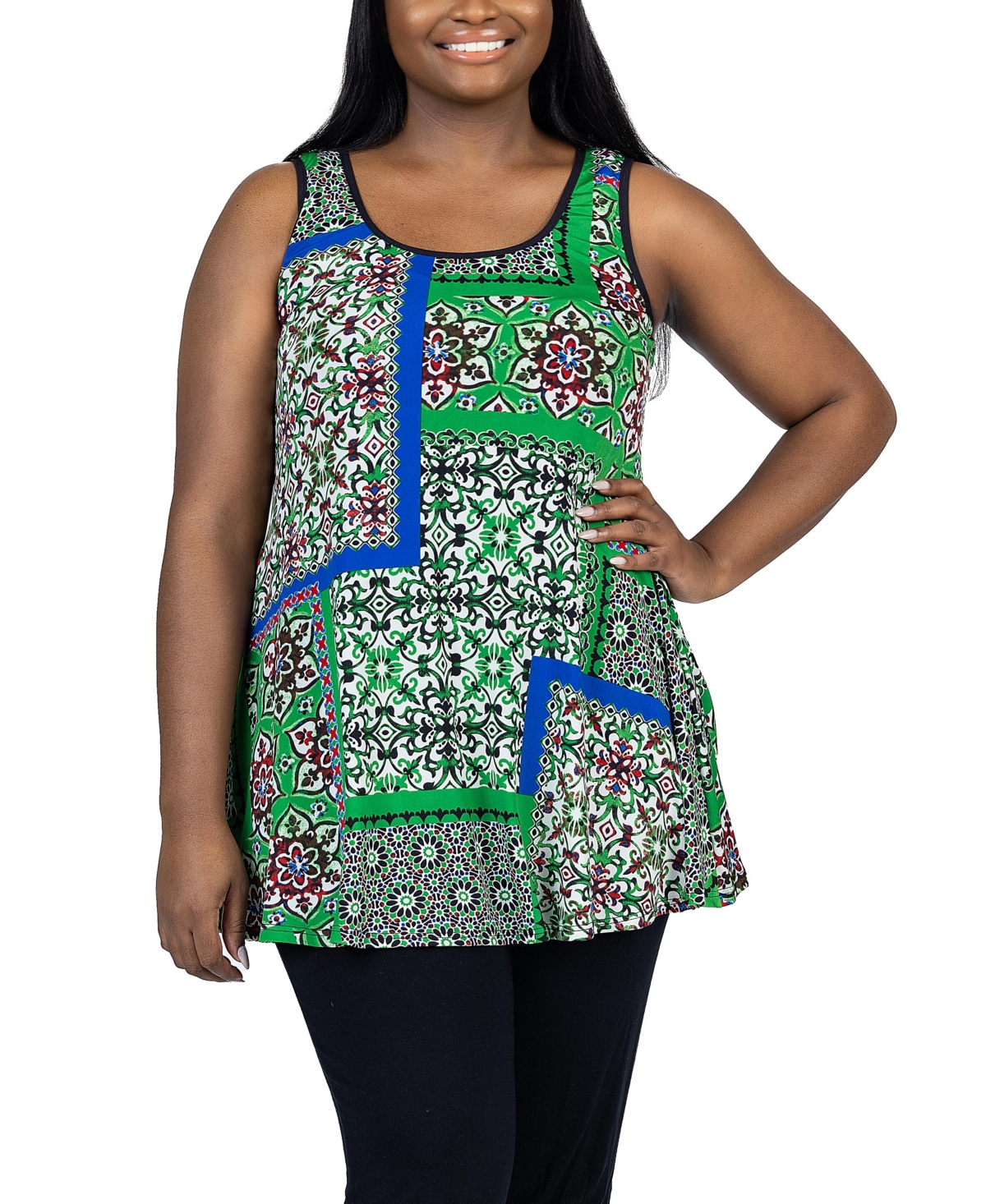 24seven Comfort Apparel Plus Size Casual Scoop Neck Tank Top