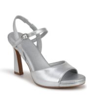 Macys womens best sale shoes new arrivals