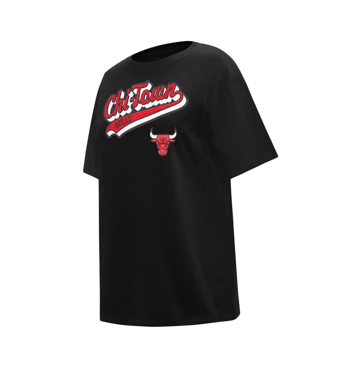 Женская футболка Pro Standard Black Chicago Bulls Script Boyfriend — фото 3