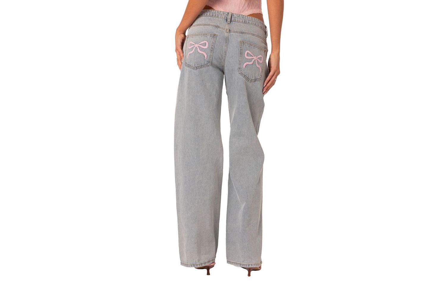Women's Bow pocket relaxed jeans
