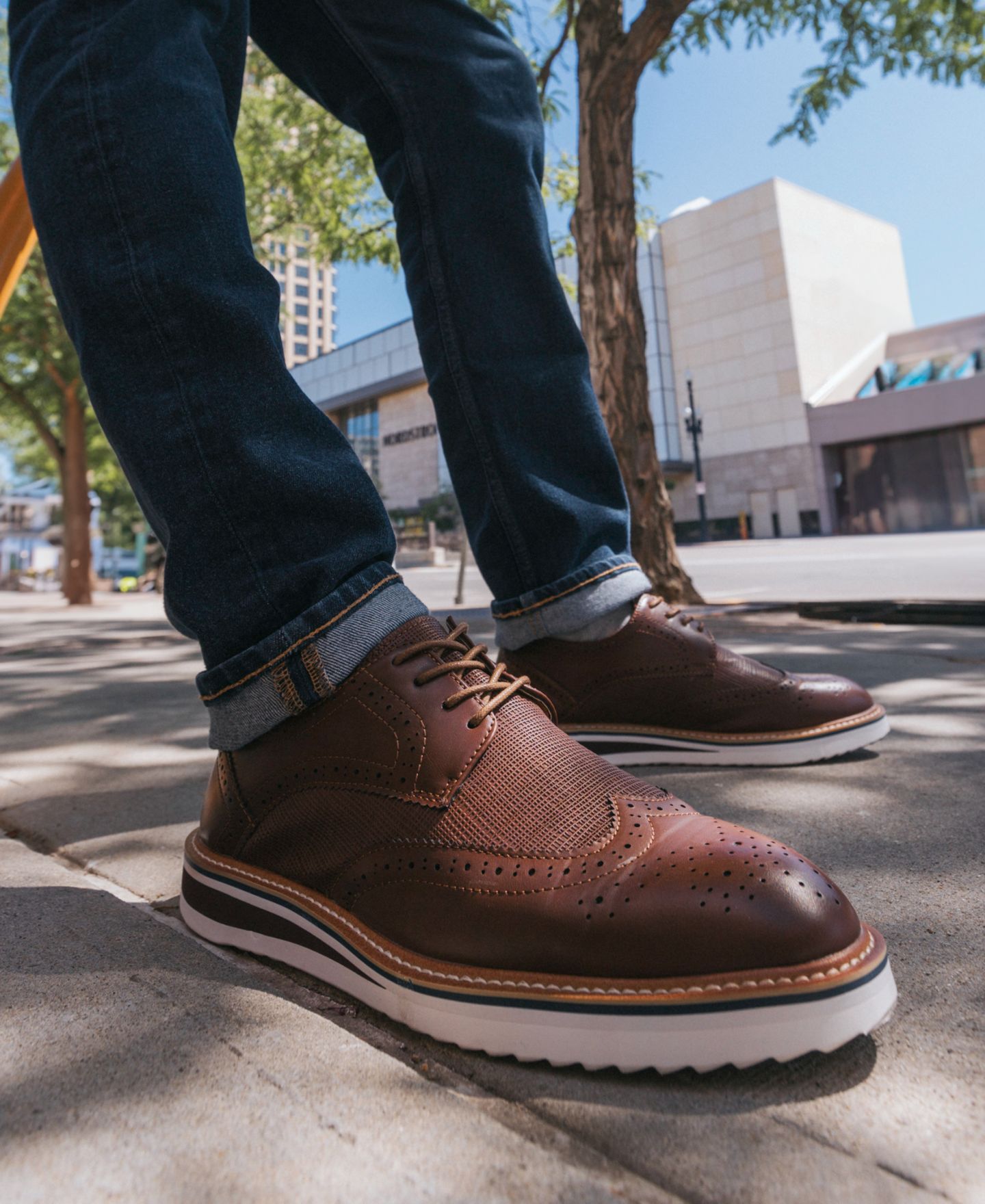 Мужские туфли Vance Co. Warrick Wingtip Derby, цвет: Чёрный — фото 11