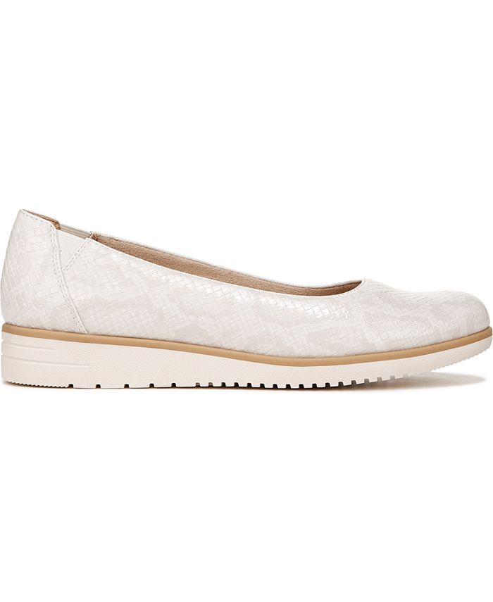naturalizer soul flats