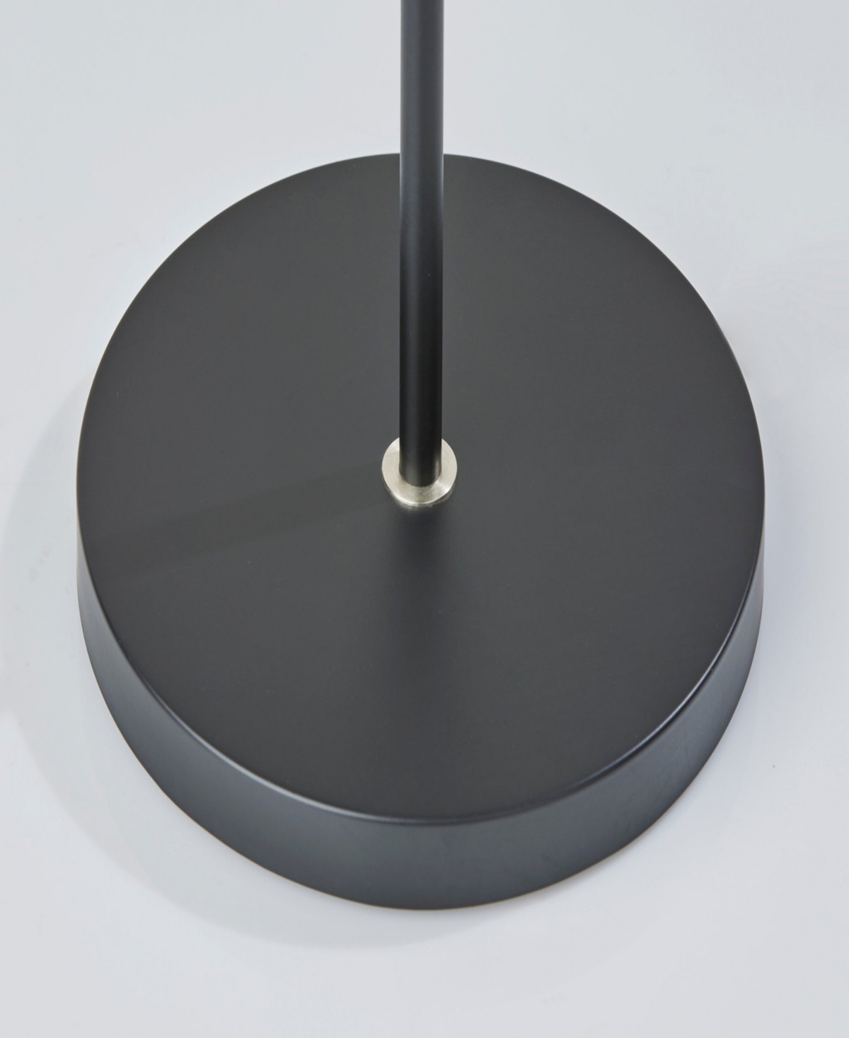 ADESSO 57" SLENDER LED FLOOR LAMP