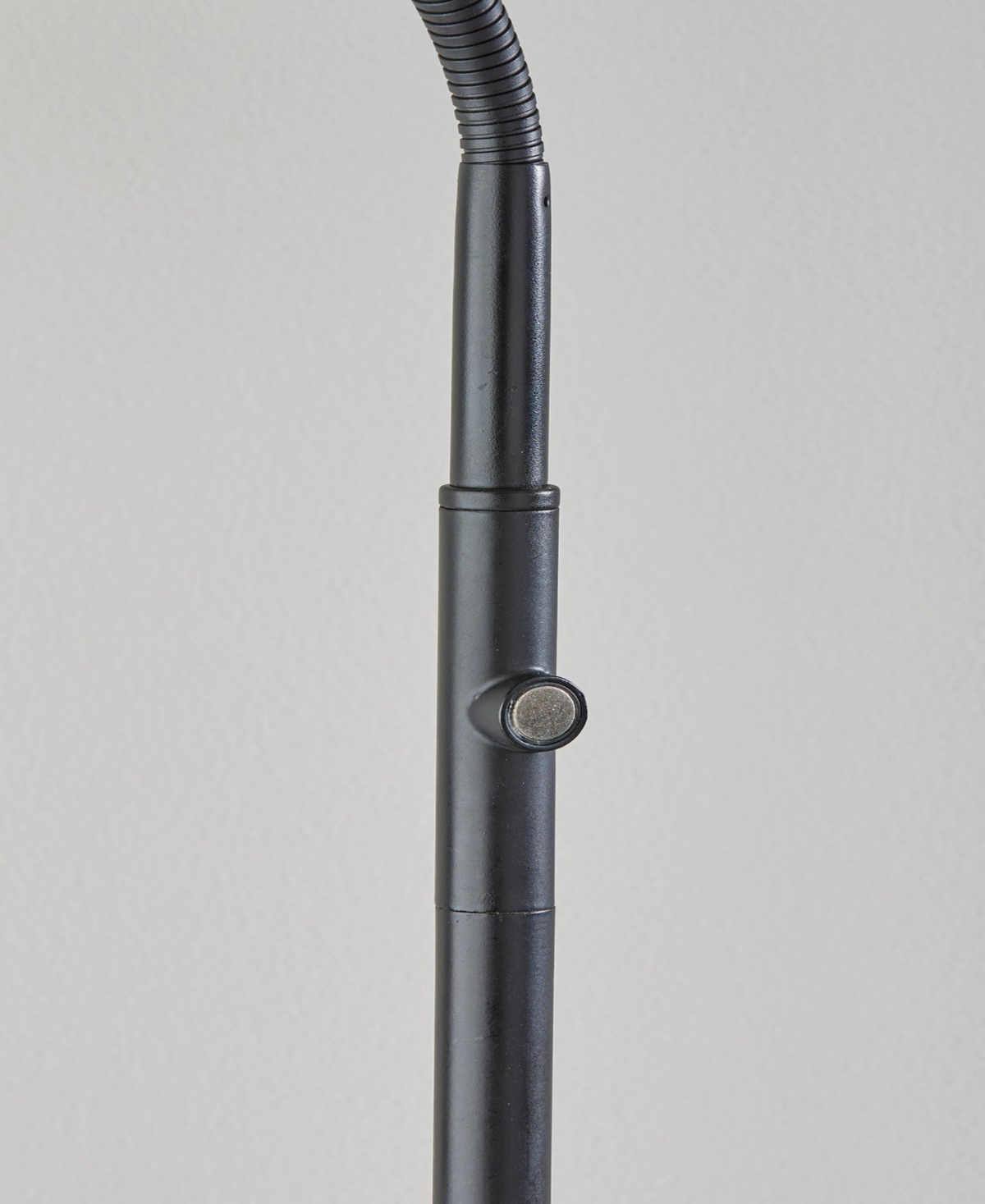 Adesso 59" Rutherford Led Floor Lamp In Black