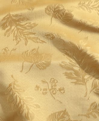 Elegant Woven Leaves Jacquard Damask Tablecloth, 60" x 102"