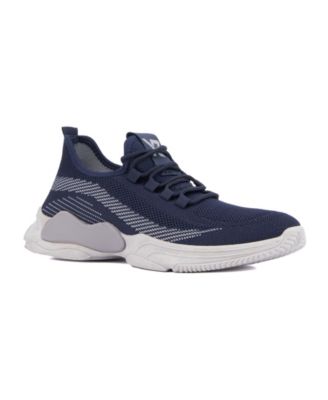 Footwear Men's Zack Low Top Sneaker