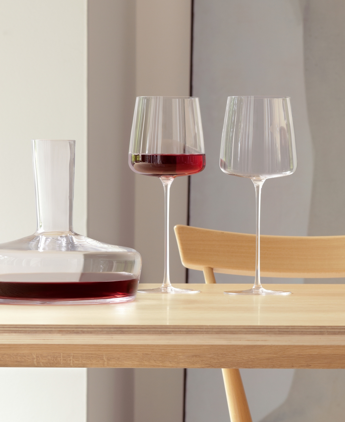 LSA INTERNATIONAL METROPOLITAN CARAFE, 68 OZ. 