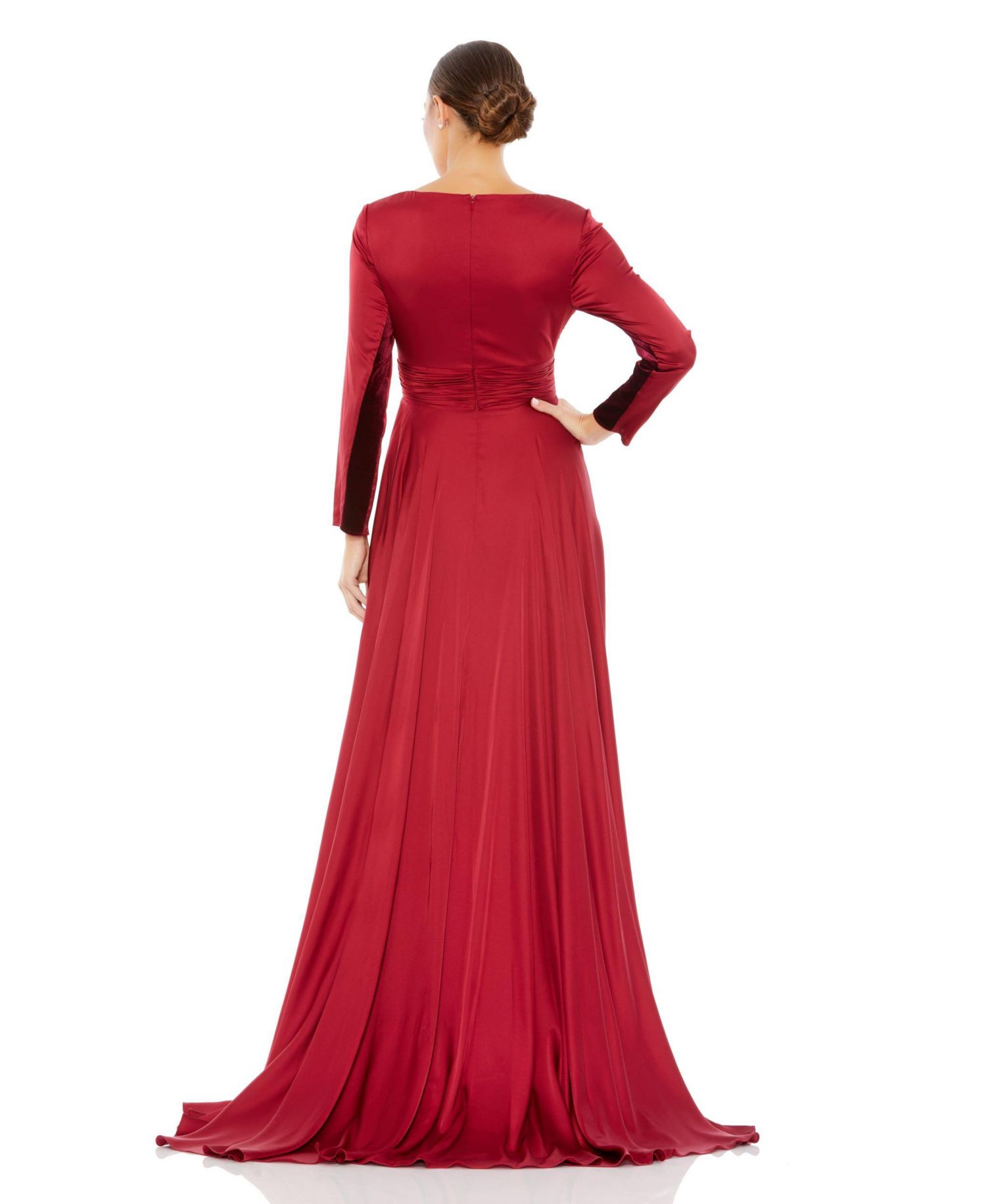 Women's Ieena Long Sleeve Ruched Waist A-Line Gown