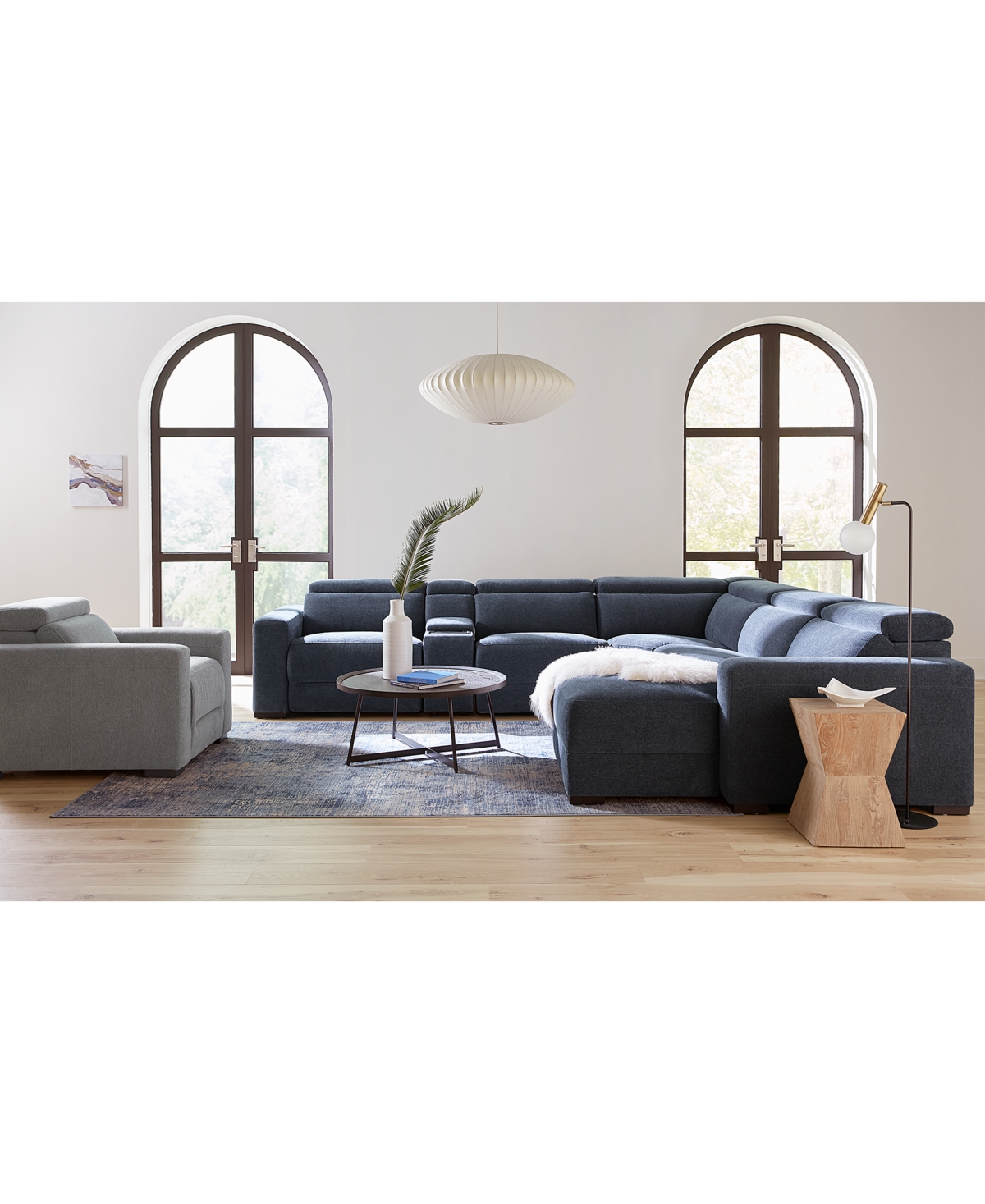 MACY'S NEVIO 5-PC. FABRIC POWER HEADREST SECTIONAL AND CHAISE WITH 2 POWER MOTION CHAIRS 