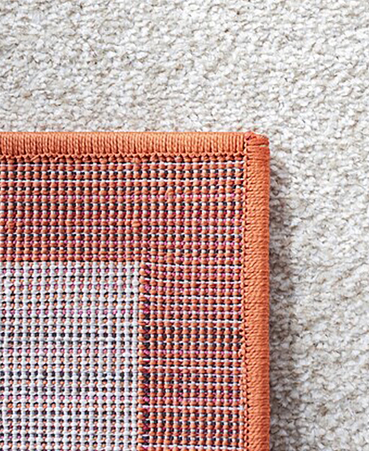 Safavieh Amherst AMT423and Orange Area Rug - Beige