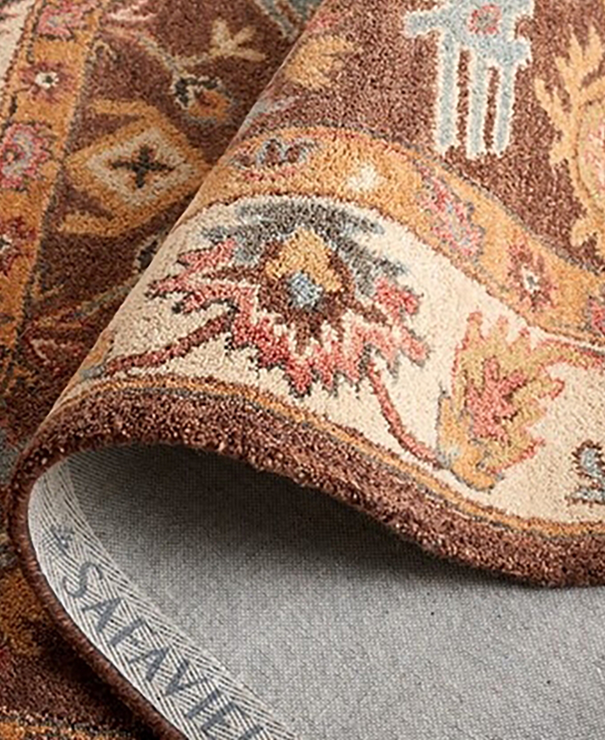 Safavieh Antiquity At502x Area Rug - Tan