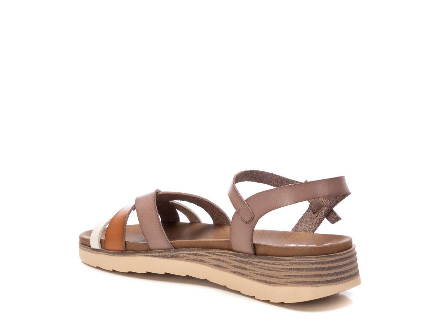 Женские сандалии XTI Low Wedge Strappy, цвет: Бежевый — фото 4
